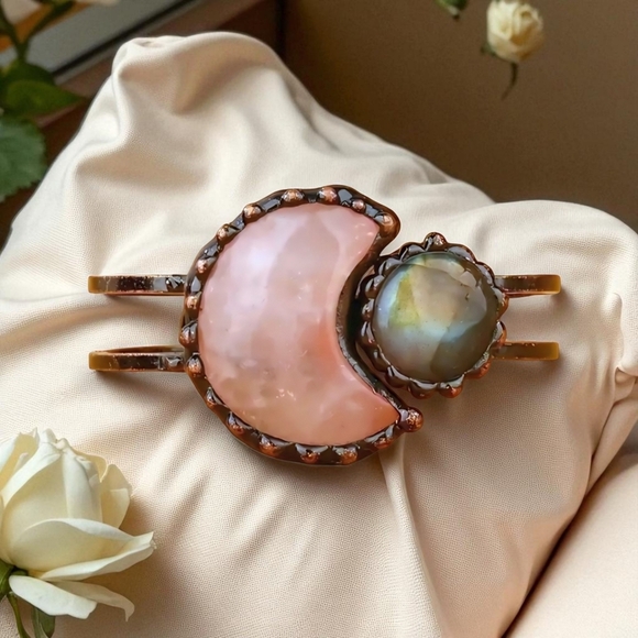 π Pink Rose Quartz & Labradorite Moon Natural Stone Bangle Cuff Bracelet πβ¨ - Picture 14 of 14
